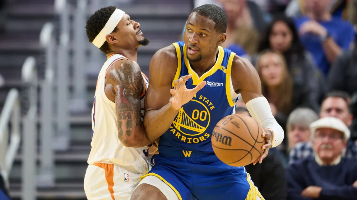 NBA bursa pemain bebas: Pembaruan langsung, rumor transfer, berita terbaru tentang Lakers, Warriors, Suns, Bulls, lainnya