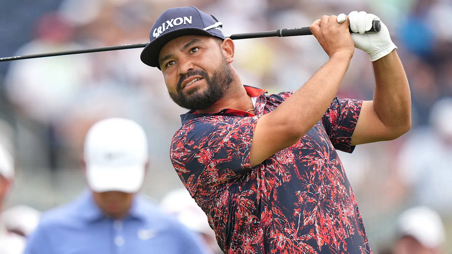 AS Terbuka 2025 Ronde 2: Untung dan Buntung: J.J. Spaun Bertahan, Viktor Hovland Mengintai, Nama Besar Tersandung